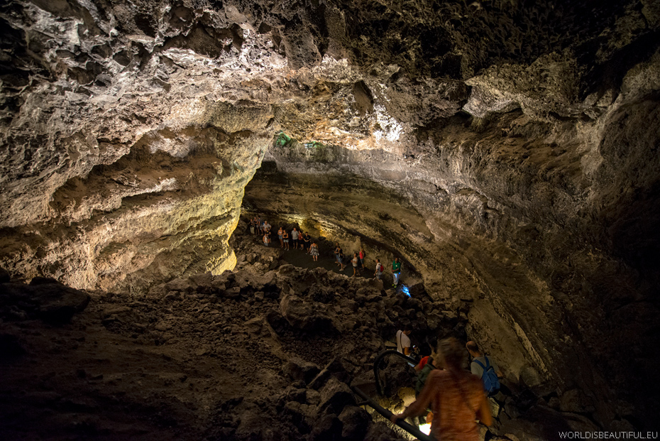 The cave Cueva de los Verdes