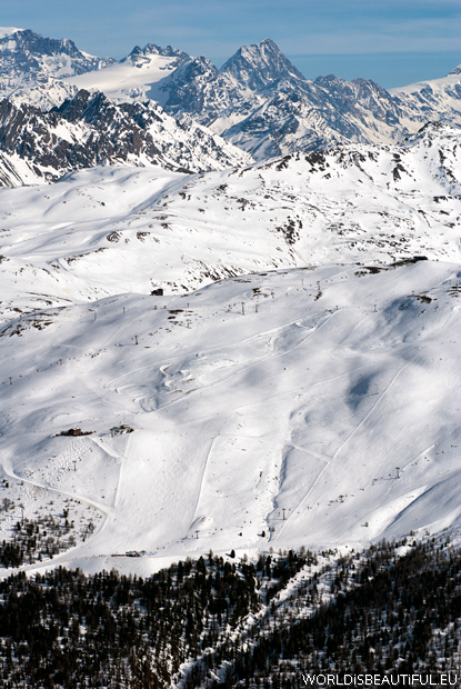 Ski slopes Mottolino