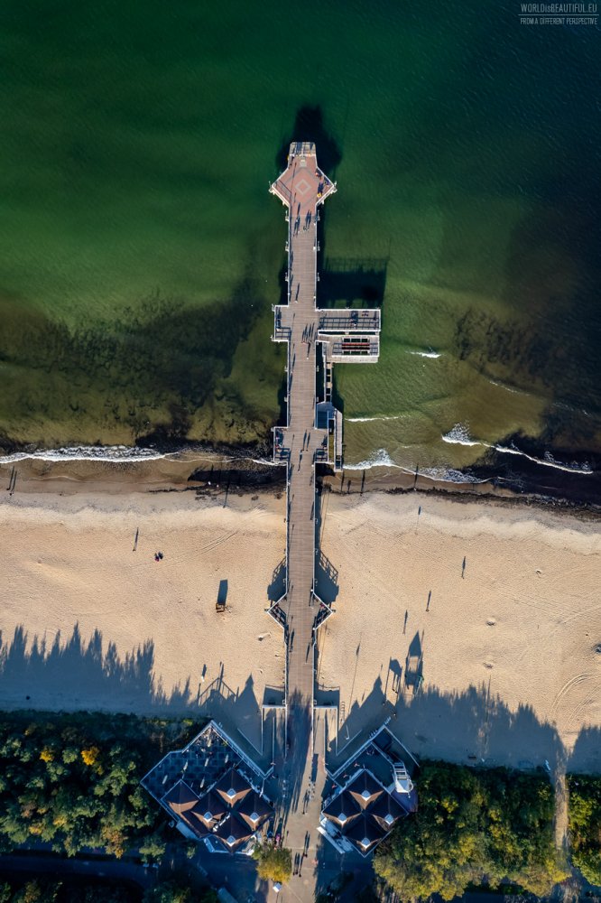 The pier in Brzeźno from the bird's eye view