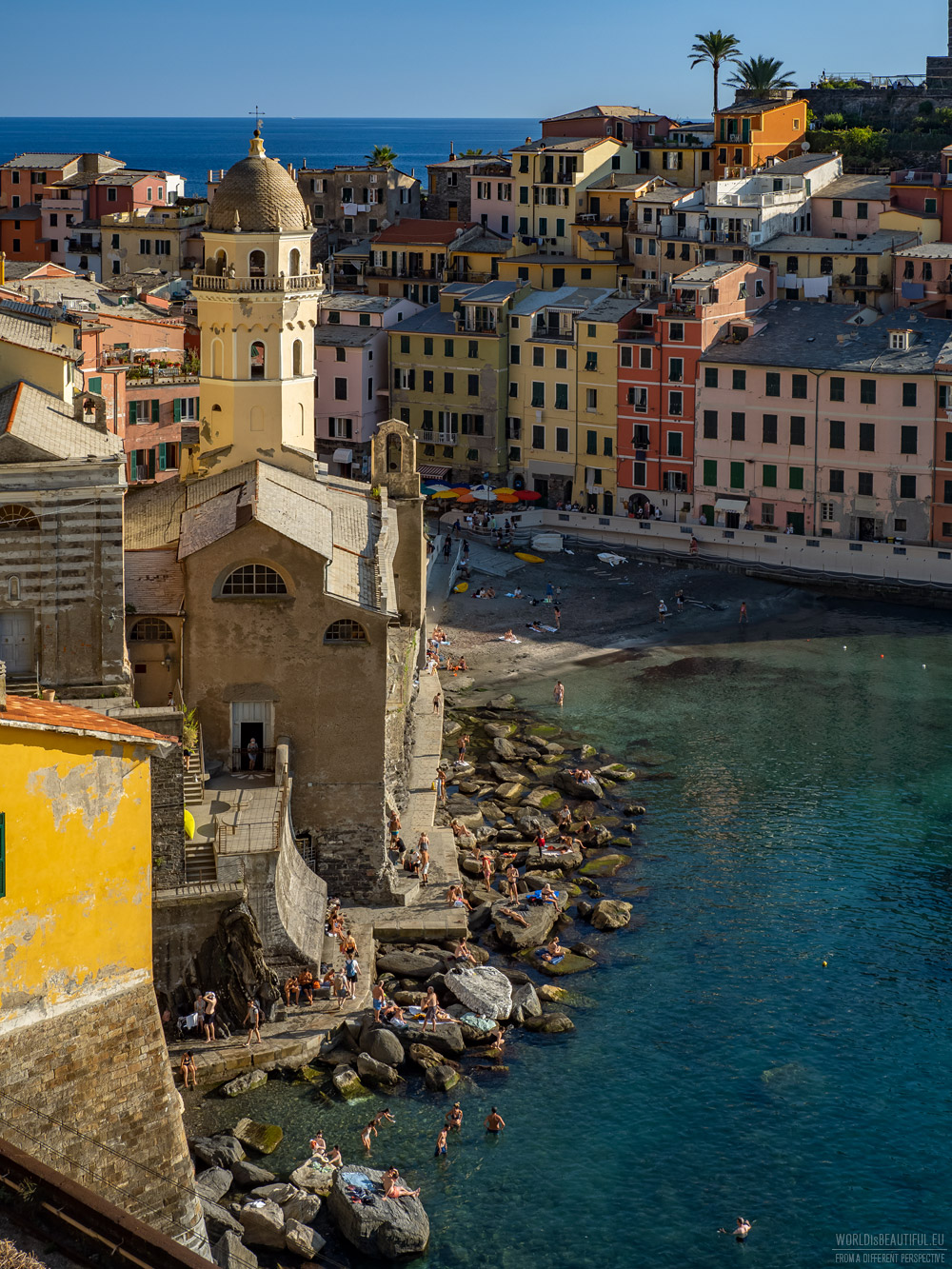 Vernazza - beach in the town center