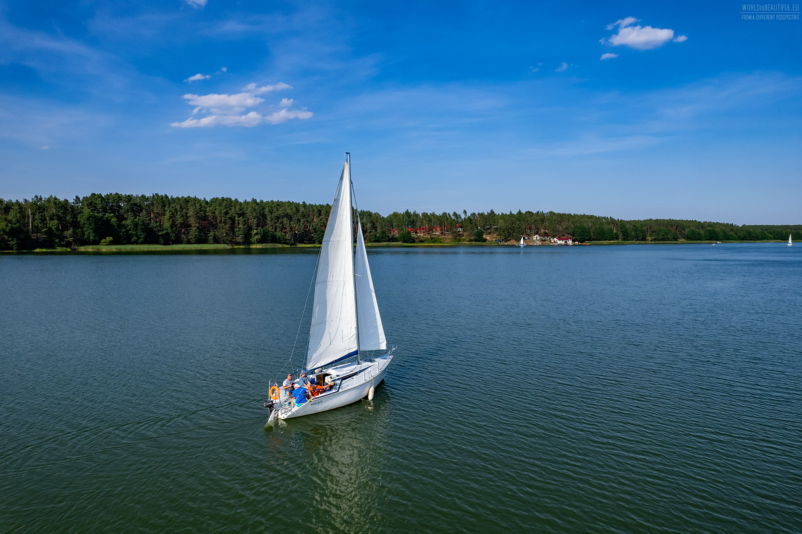 Discovering the beauty of Wdzydze Lake